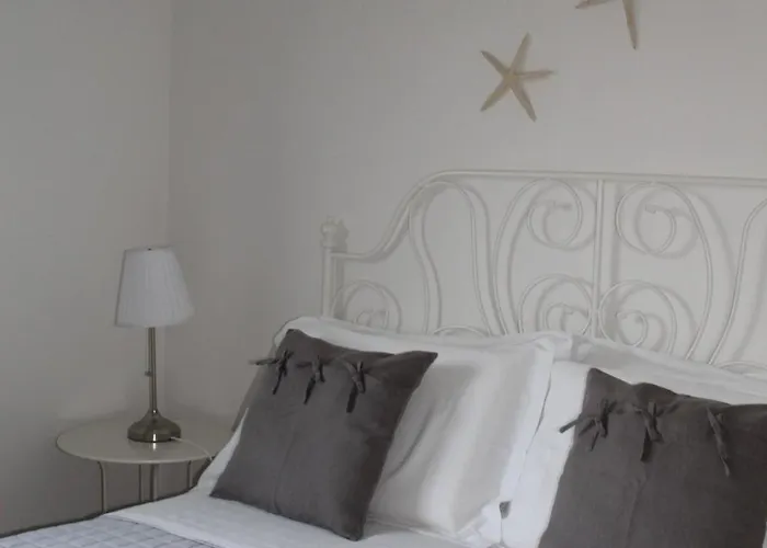 Da La Nada Bed & Breakfast 3*