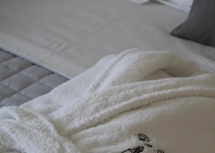 Da La Nada 3* 고로